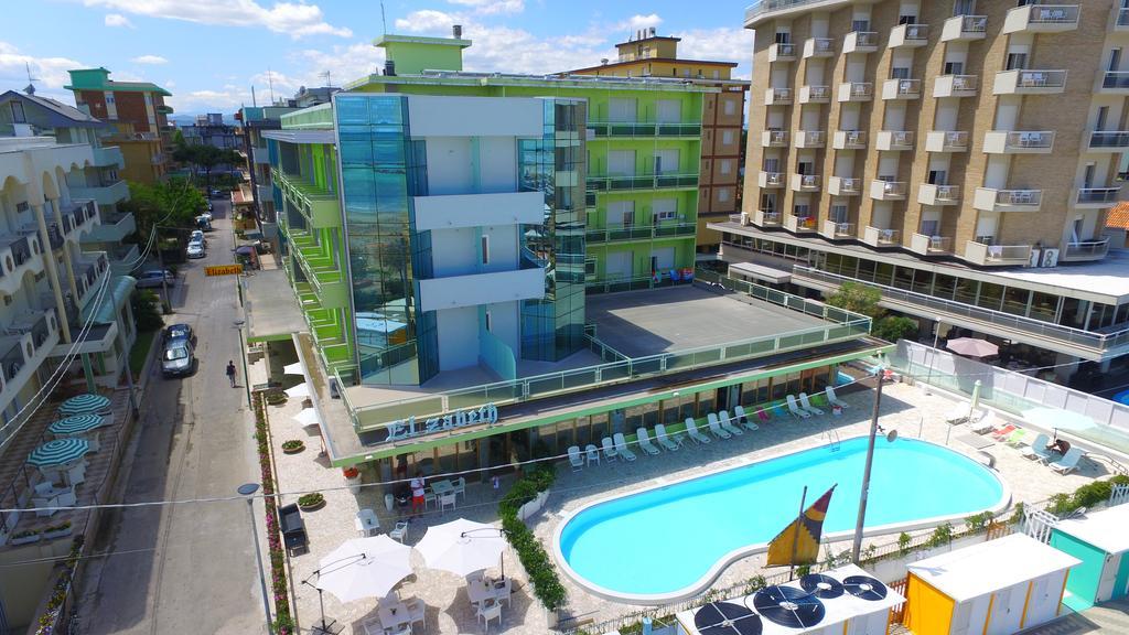 Hotel Elizabeth Белариа-Игеа Марина Екстериор снимка